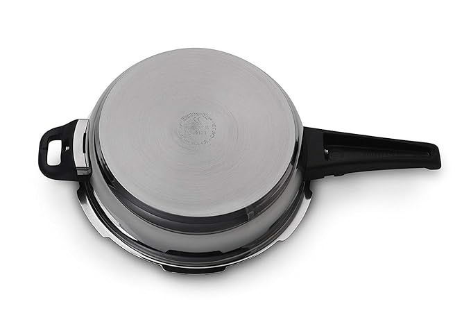 BUTTERFLY SS COOKER  Pressure cooker